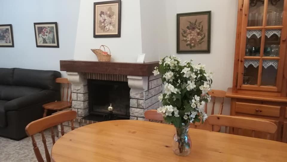 Casa Rural Las Canales Zapardiel de la Ribera ภายนอก รูปภาพ